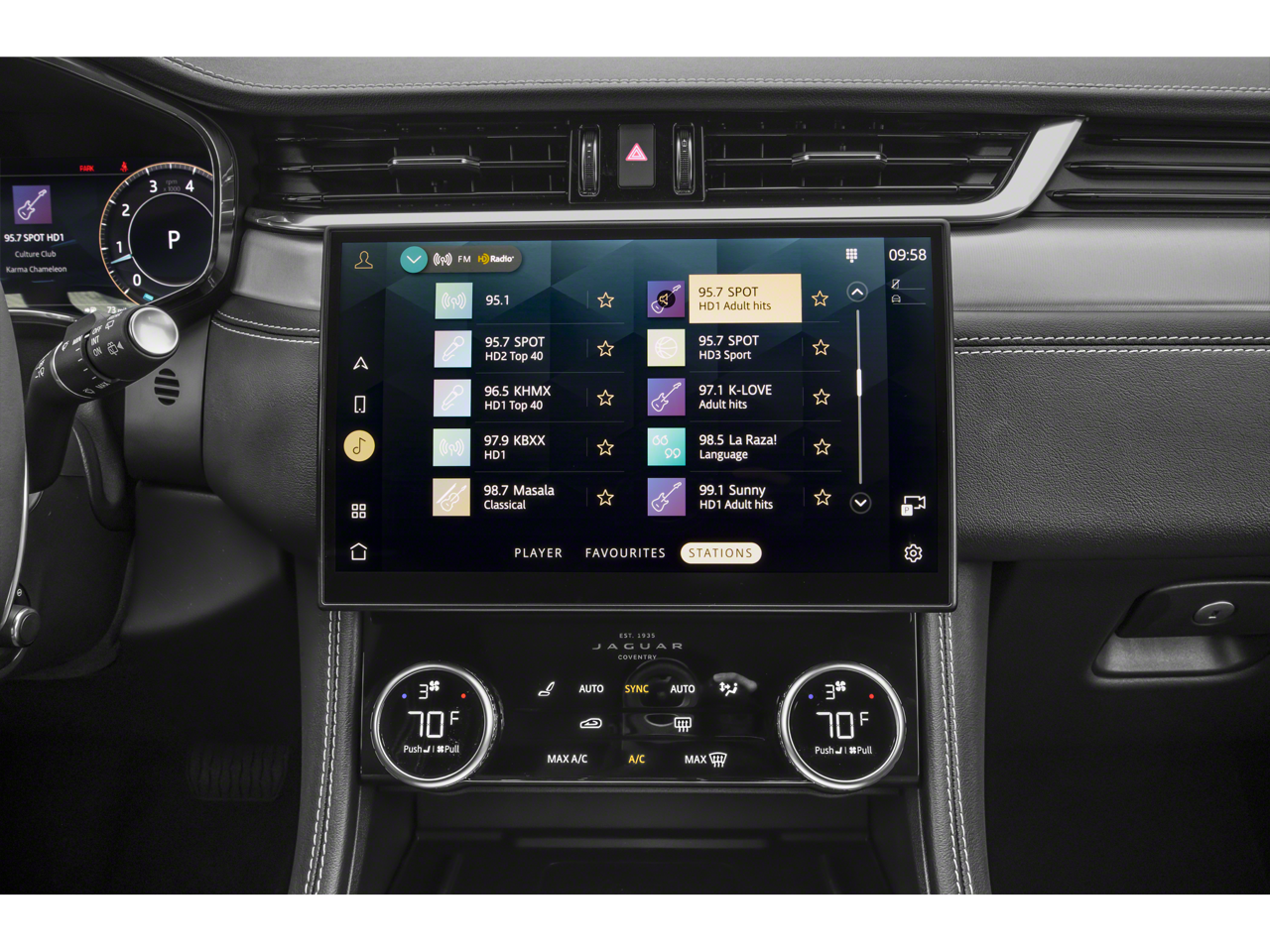 2025 Jaguar F-PACE P400 R-Dynamic S