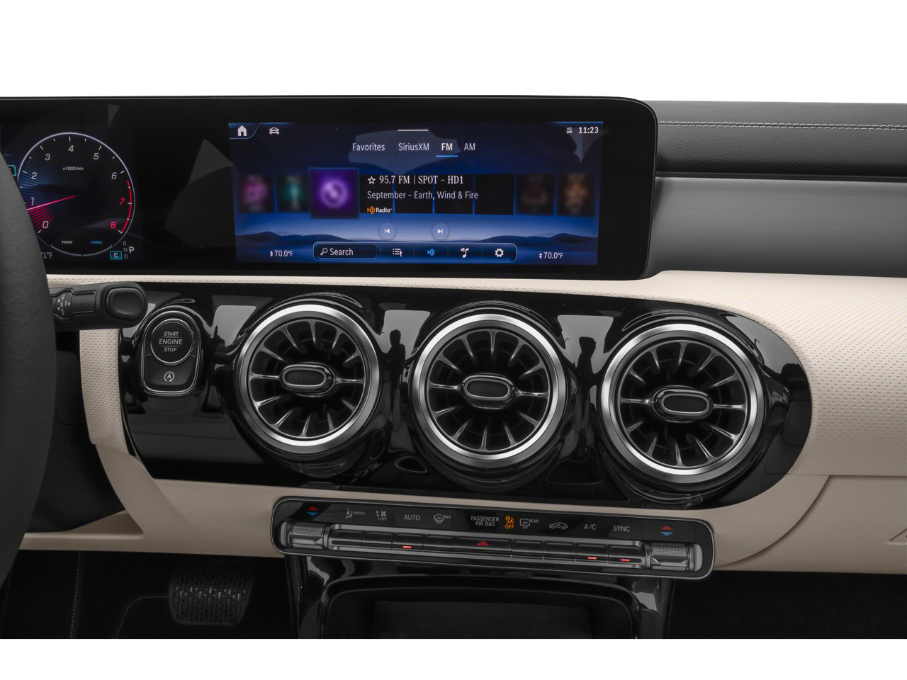 2025 Mercedes-Benz CLA 250