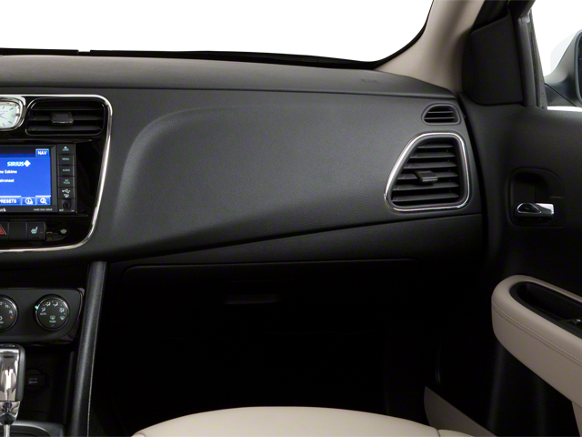 2011 Chrysler 200 S