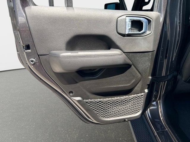 2022 Jeep Wrangler Unlimited Sahara Altitude