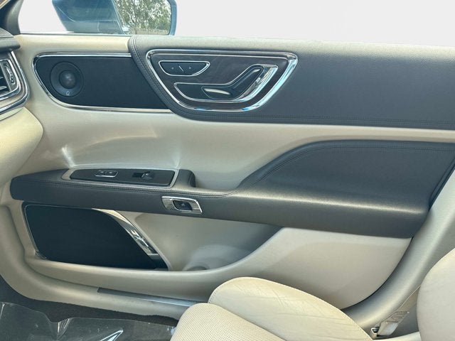 2020 Lincoln Continental Standard