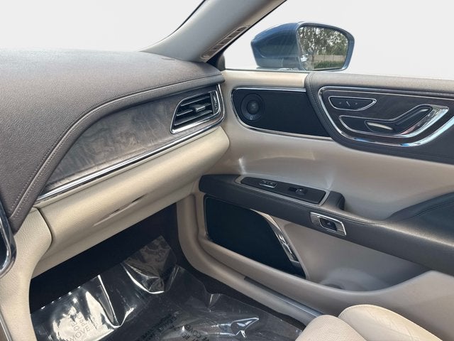 2020 Lincoln Continental Standard