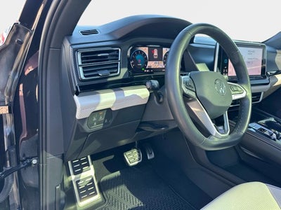 2024 Volkswagen Atlas Cross Sport 2.0T SEL Premium R-Line