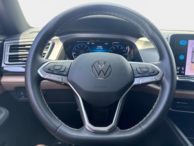 2025 Volkswagen Atlas Cross Sport 2.0T SE w/Technology