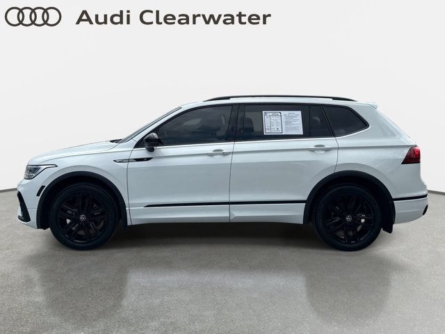 2022 Volkswagen Tiguan SE R-Line Black