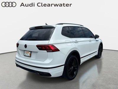 2022 Volkswagen Tiguan SE R-Line Black