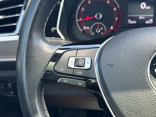 2019 Volkswagen Jetta R-Line