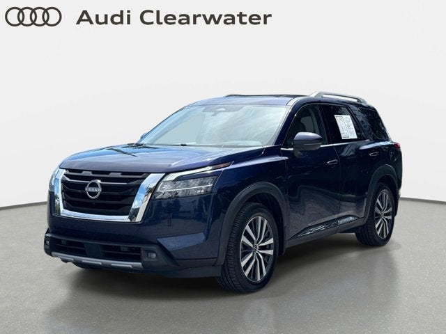 2022 Nissan Pathfinder Platinum