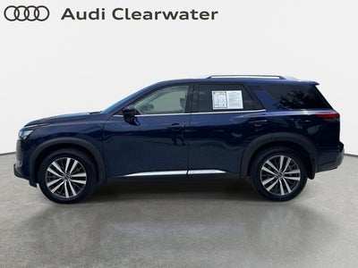 2022 Nissan Pathfinder Platinum