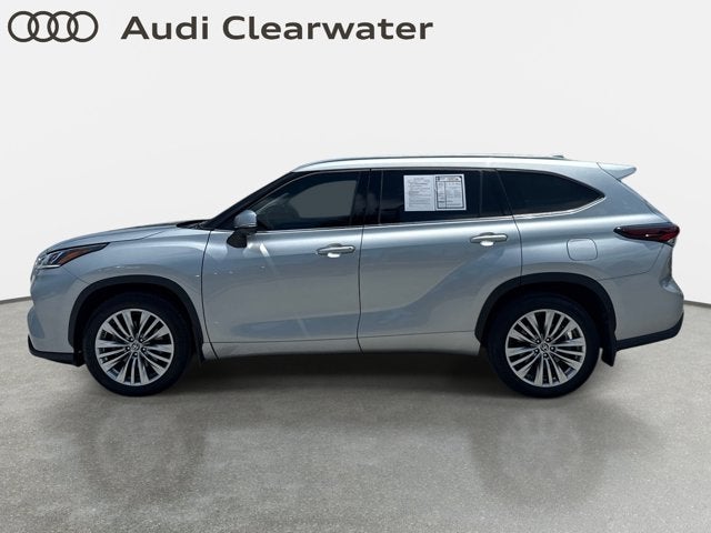 2025 Toyota Highlander Platinum
