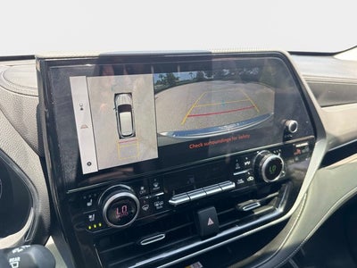 2025 Toyota Highlander Platinum
