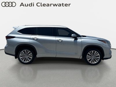 2025 Toyota Highlander Platinum