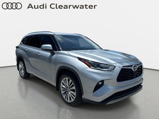2025 Toyota Highlander Platinum