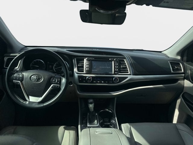 2017 Toyota Highlander XLE