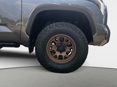 2024 Toyota Tundra 4WD SR5