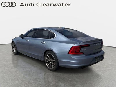 2019 Volvo S90 Momentum