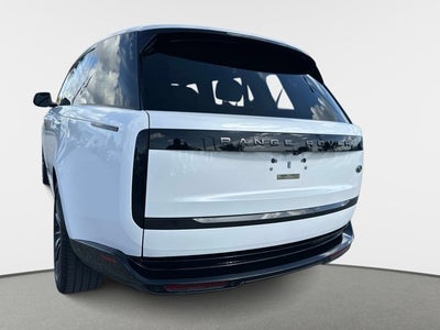 2023 Land Rover Range Rover SE