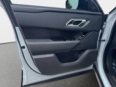 2026 Land Rover Range Rover Velar Dynamic SE