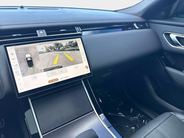2026 Land Rover Range Rover Velar Dynamic SE