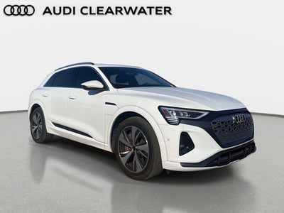 2024 Audi Q8 e-tron Premium Plus