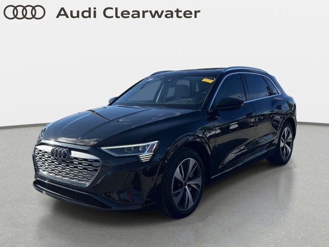 2024 Audi Q8 e-tron Premium Plus
