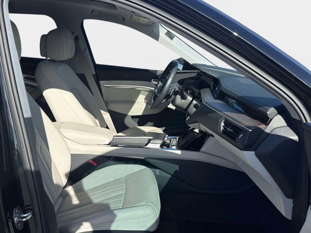 2024 Audi Q8 e-tron Premium Plus