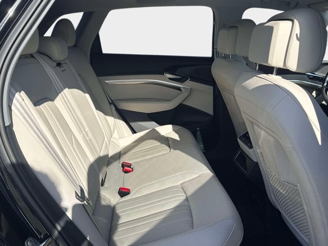 2024 Audi Q8 e-tron Premium Plus