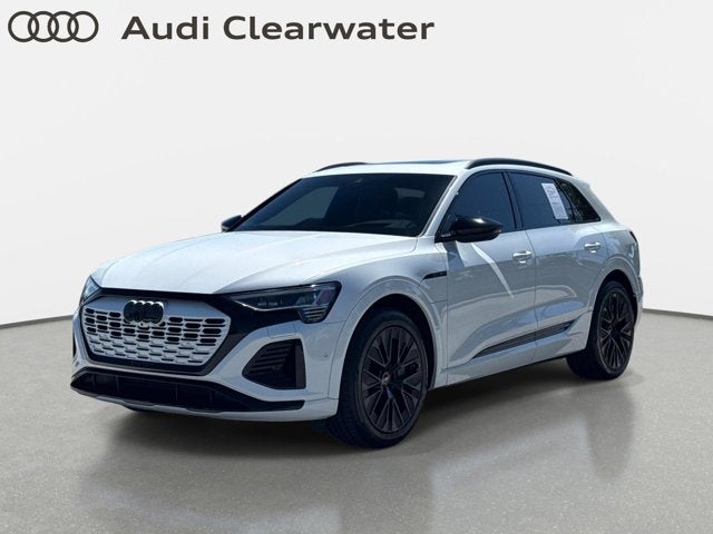 2024 Audi Q8 e-tron Prestige