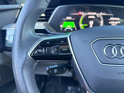 2024 Audi Q8 e-tron Prestige