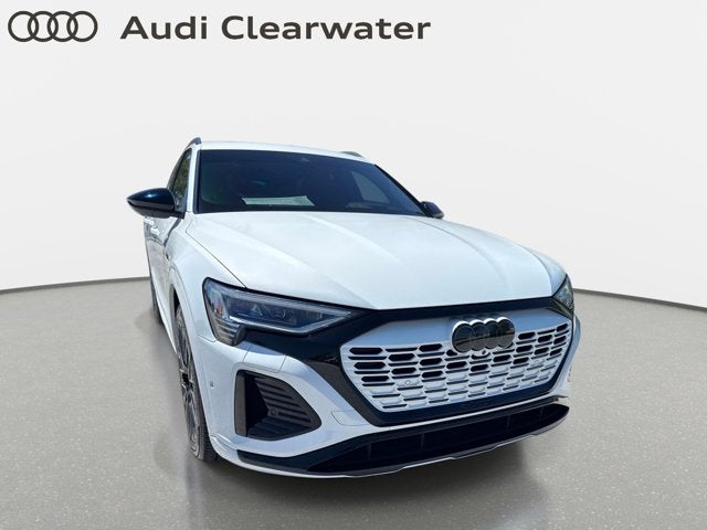 2024 Audi Q8 e-tron Prestige