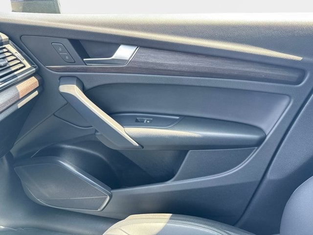 2025 Audi Q5 Premium