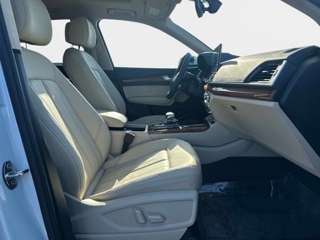 2025 Audi Q5 Premium