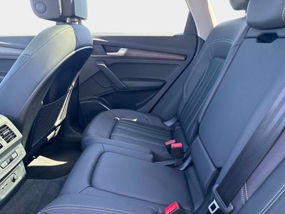 2025 Audi Q5 Premium