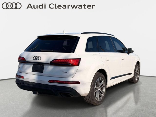 2026 Audi Q7 Premium