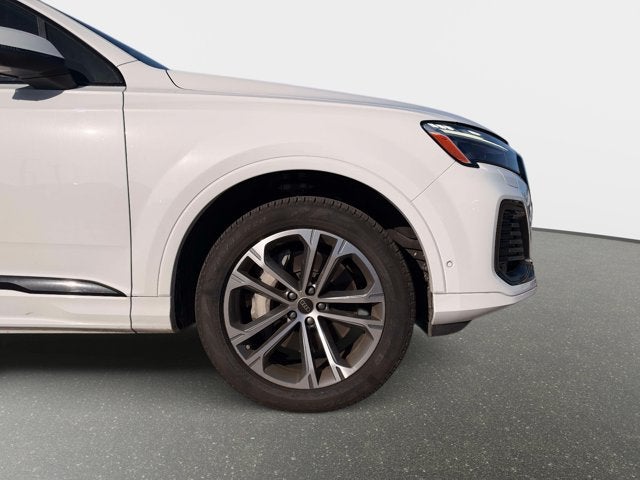 2026 Audi Q7 Premium
