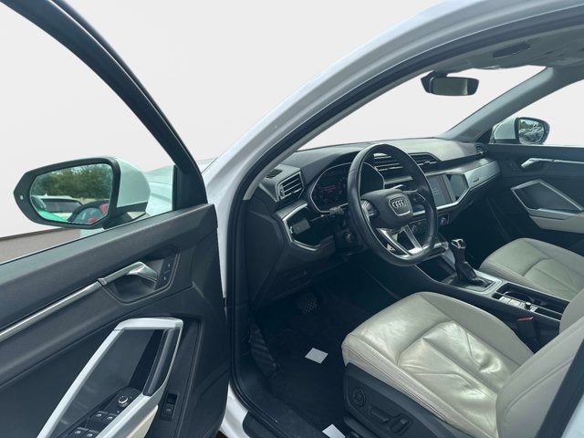 2021 Audi Q3 Premium