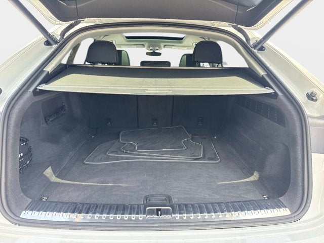 2023 Audi Q8 Premium