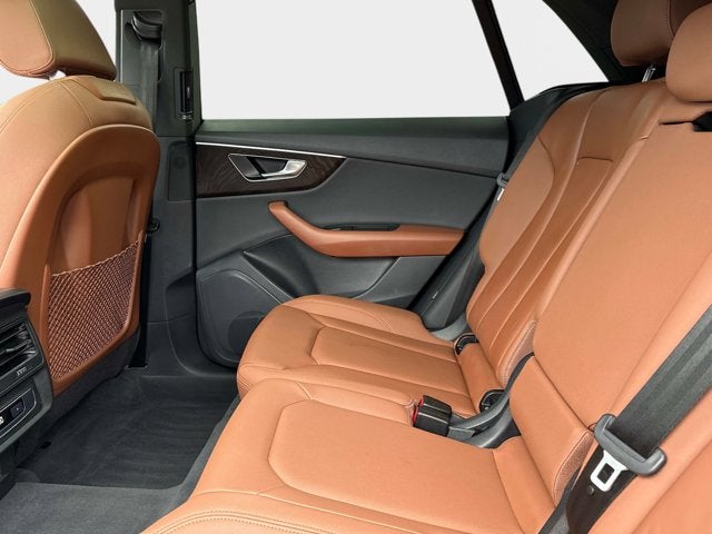 2023 Audi Q8 Premium