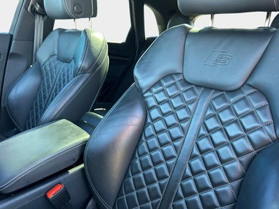 2023 Audi SQ5 Premium Plus