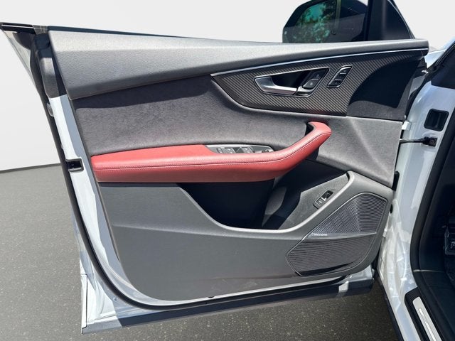 2026 Audi SQ8 Prestige