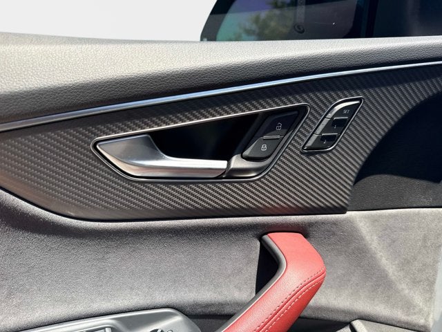 2026 Audi SQ8 Prestige