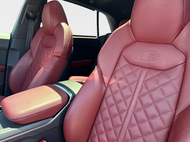 2026 Audi SQ8 Prestige