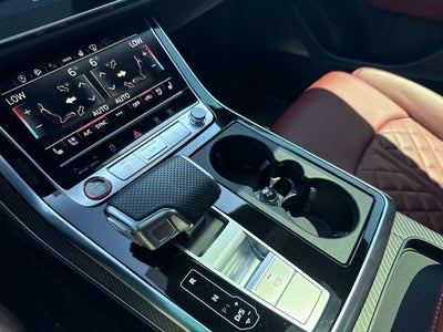 2026 Audi SQ8 Prestige