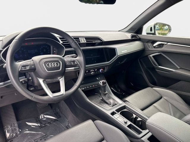 2025 Audi Q3 S line Premium