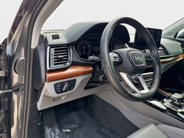 2023 Audi Q5 S line Premium Plus