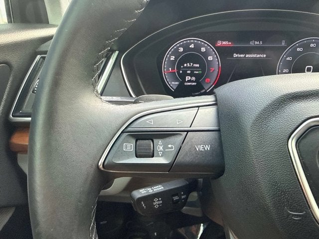 2023 Audi Q5 S line Premium Plus