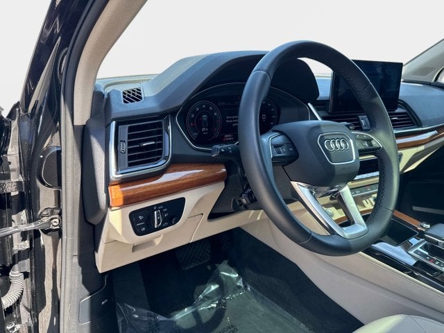 2023 Audi Q5 S line Premium Plus