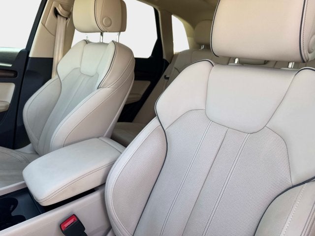 2023 Audi Q5 S line Premium Plus