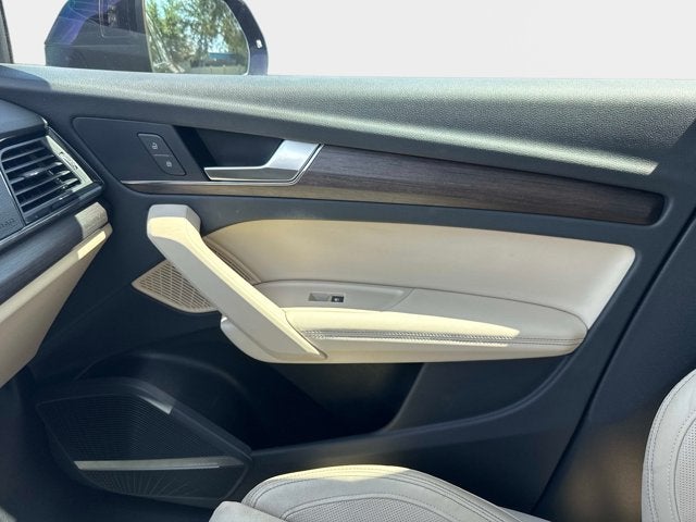 2023 Audi Q5 S line Premium Plus