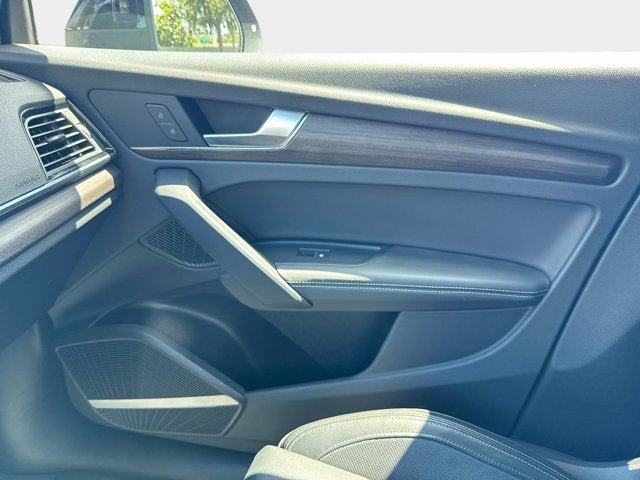 2023 Audi Q5 S line Premium Plus